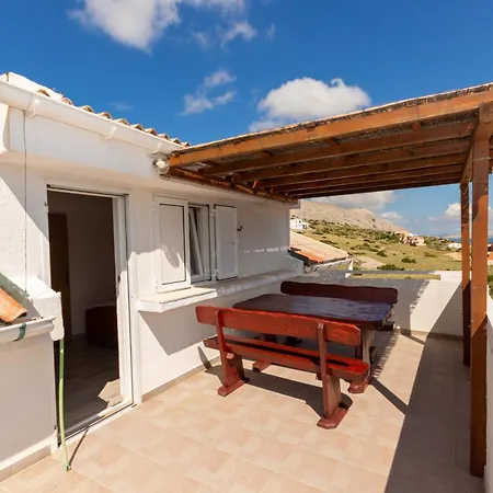 Apartmants Filip * Pag Town