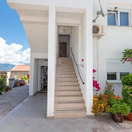 Apartmants Filip * Pag Town