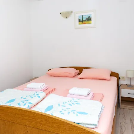 Apartmants Filip 公寓 帕格